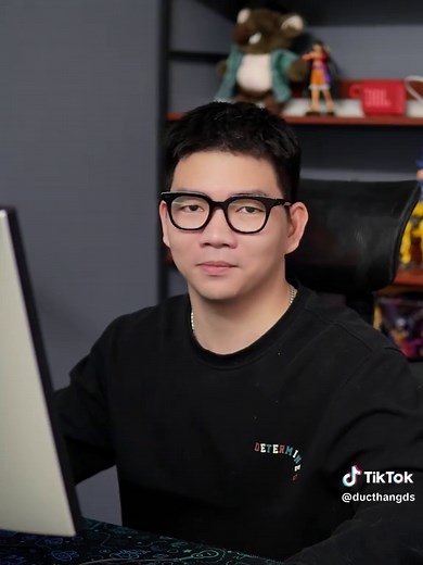 Using the Wrinkle Tool in Adobe Illustrator 2026