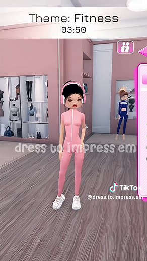 Fitness Dress to Impress Theme: Gym Outfits & Ideas