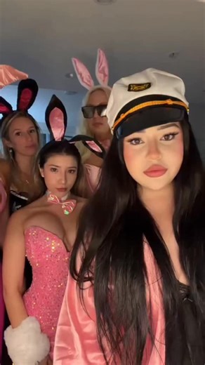 Arahi💋San Diego Model♥ on Instagram: "Hannah Hefner and her bunnies 🐰👯‍♀️💕 📸Shot and directed by: @alexa_92154 🎬 🖤Happy Halloween everyone!!! 🧡 Is it just me or did Halloween this year last like a million years? I’ve been dressing up every week 😊 #sandiegogirls #sandiego #sandiegolife #sdgirlevents #playboybunnies #playboybunny #halloween2025 #relatable #girlhood #trendingaudio"