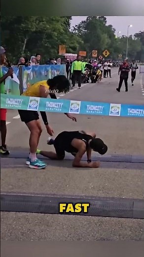 Sportsmanship or Strategy? The Finish Line Dilemma! 🏃‍♂️🏆 #Shorts #race