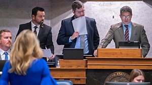 Recap: Indiana Senate votes down redistricting bill, breaking with Trump