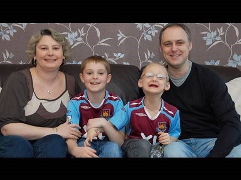 Max's story - a Jeans for Genes Day film