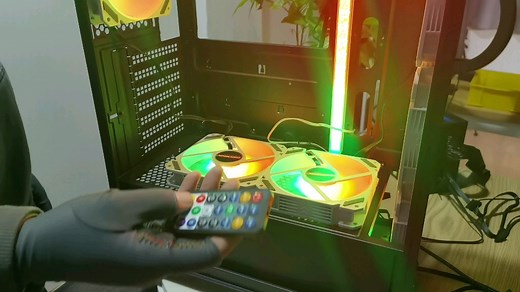 内卷了 酷月音乐控制器神光同步ARGB 风扇控制器介绍