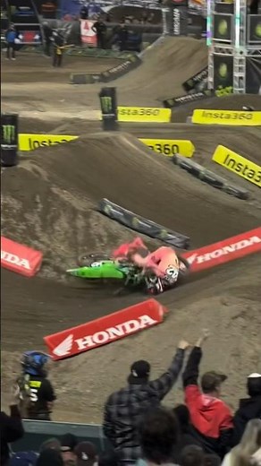 Cameron McAdoo GETS ABSOLUTELY SLAMMED During The 250 Main Event At Anaheim 1!