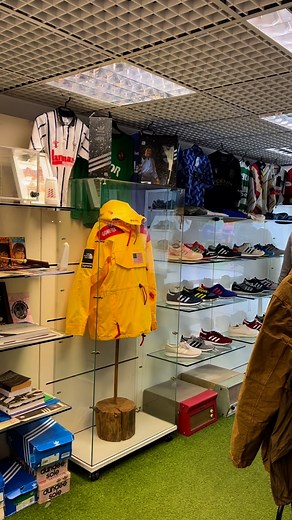 5.1K views · 160 reactions | FOR SALE CP COMPANY Ba-Tic SIZE L PTP 24 The garment dyed Ba-Tic Hooded Field Jacket boasts an inner jacket which can be fastened to the outer layer or worn independently. The design consists of a hood with drawstrings, zip closure and chest press stud flap pocket. A side zipped pocket, a sleeve zipped pocket with signature lens and press stud cuffs. | Dundee Sole | Facebook