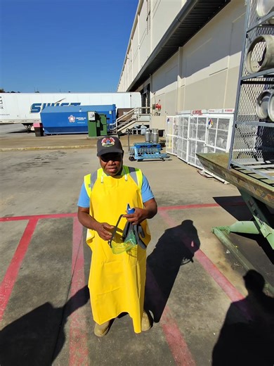 Training on how to Properly Fill A Forklift Propane Tank.