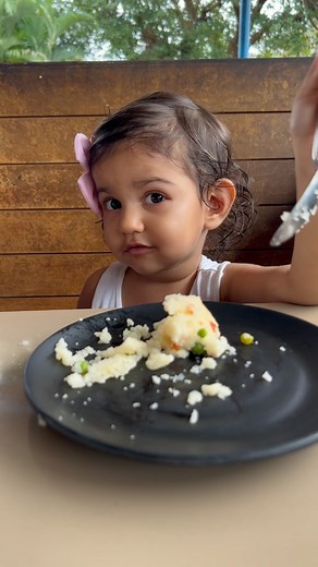 Decode her statements . . . #pleasefeedme #outing #cutestvideo | Hanaya Jain