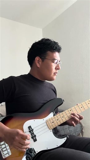 Azul Zoé bass cover #guitarcover #basscover #zoe #leonlarregui