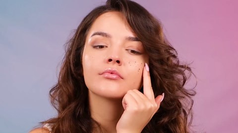 Learn how to do eyebrow lamination and eyebrow extensions Four Nine Looks