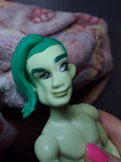 Обзор фигурки Дьюса Горгана из Monster High G3