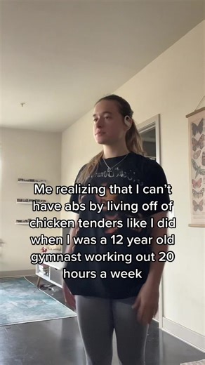 My metabolism that insane workout regiment was king. Workin back to that strength a decade later🤗 #g#girlswholiftg#gymtokw#weightliftingg#gymratl#liftingg#gymnastics