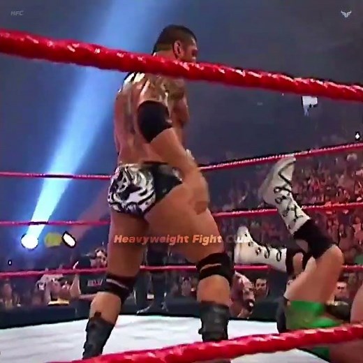 Batista, Rey Mysterio & Bobby Lashley vs Chavo Guerrero Finlay & William Regal | WWE SmackDown 2006