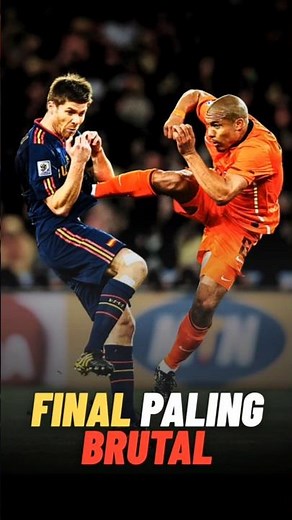 2010 World Cup Final: The Most Brutal Match in History! #football #spain #netherlands