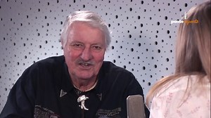 Ve středu 30. prosince jsme odvysílali rozhovor se skvělým člověkem Zdeňkem Chocholoušem, kapelníkem skupiny Stará Sešlost. Hýřil vtipem, dobrou náladou a obrovským, až nakažlivým optimismem. Bohužel, s příchodem nového roku 2021 odešel Zdeněk Chocholouš do hudebního nebe. Je nám to moc líto, ale bylo nám ctí. Zděndo, jsi s námi napořád Ponte Reports. | Ponte Reports