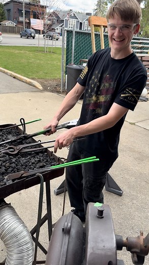 Drop tong weld practice. The first part of the ABANA L2 curriculum requires 5 forge welds. This is the most difficult one. The first clip is my demo showing Cam how. Then him practicing each step until he is ready to try it hot. This is one of the best kept secrets with this type of weld- cold practice. Every part, every step of this process needs to be pretty spot on to have success. Our students practice cold a minimum of 20x before trying it hot. Footwork, body position, hammer position, plac