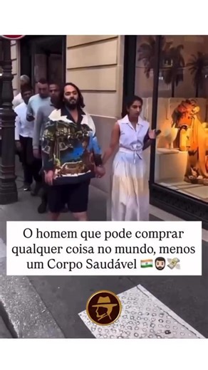 O Ilustre Magnata | Luxo | Lifestyle on Instagram: "O herdeiro que representa a nova geração de magnatas. 💼 Fato: Anant Ambani, filho de Mukesh Ambani — o homem mais rico da Ásia — atua como diretor da Reliance Industries, um império que domina energia, telecom e varejo. 🎓 Trajetória: Formado em Economia pela Brown University, lidera projetos de inovação e energia renovável, provando que herança sem propósito não sustenta poder. 🔥 Superação: Após perder mais de 100 quilos em 18 meses, transfo