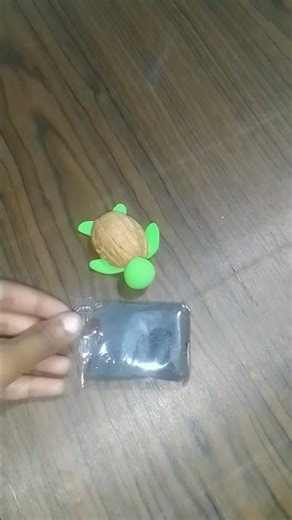 Easy DIY Turtle using Walnut Shells & Clay. A fun and eco-friendly activity to do at home! 🐢✨
