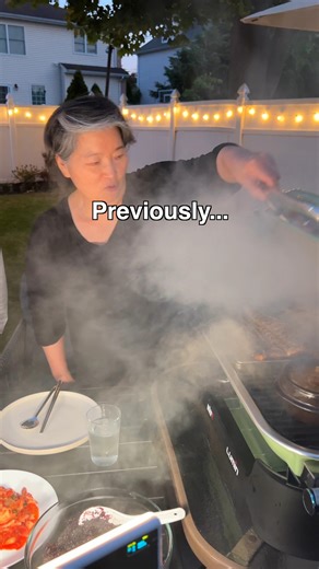 Delicious smoked mackerel dinner with doenjang jjigae (soybean paste stew), freshly picked lettuce, perilla leaves, steamed Korean squash leaves with ssamjang. Lumin Electric Grill link: http://weberinc.sjv.io/jreL5e (affiliate) #healthymeals #mackerel #grill #dinner | Crazy Korean Cooking