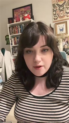 230K views · 5.3K reactions | Part 2 | How to do free motion stitching! I got lots of questions about this on my tote bag video so i hope this helps!! 瑱 9rotto  https://quiltingcrafthub.com/products/free-motion-quilting-templates-with-darning-presser-foot #freemotionquilting #sewingmachinetips #freemotionembroidery #sewingtiktok #sewingtutorial #sewingtips #fyp | Love USA Quilters | Facebook