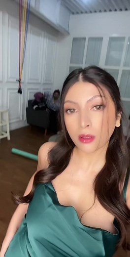 Hair Styling Techniques with Curling Iron