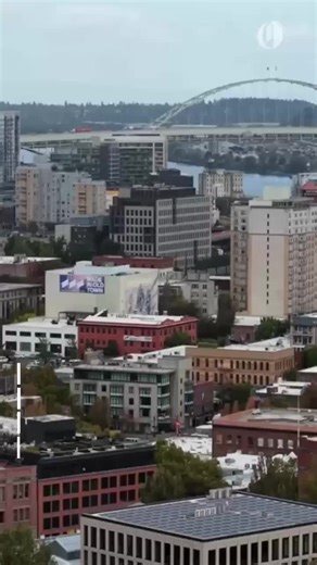 Portland's Economic Decline: A Warning from Experts