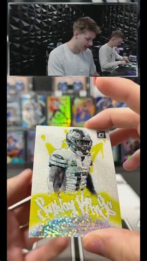 Scanning a 1/1! 😤 #shorts #cardbreaks #sportscards #nfl #nflcards #panini #football #viral