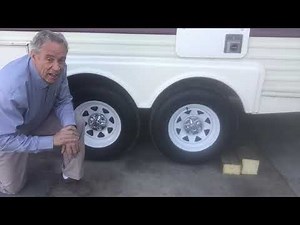 RV trailer flat tire change