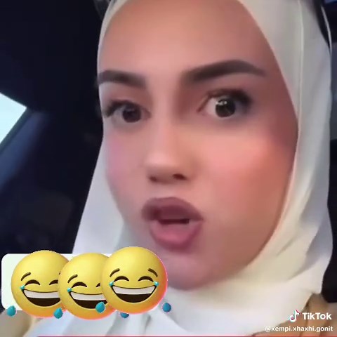 SPITALI BUDALLENJVE ---------- (@kempi.xhaxhi.gonit)’s videos with original sound - SPITALI BUDALLENJVE ----------