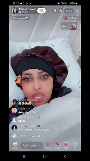 Queen Qaawan: Sheeko Wasmo Macaan oo Lesbian ah