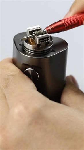 Dead Rabbit 4 RDA gives you the space and structure to build clean, fast, and right the first time. #VAPER #vapecommunity #RDA #reelsinstagram😍 #hellvape | Hellvape