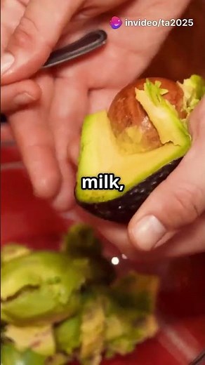 Creamy Avocado Banana Soup