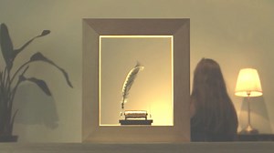 This Incredible Picture Frame Uses a Clever Lighting Trick to Slow Down Time