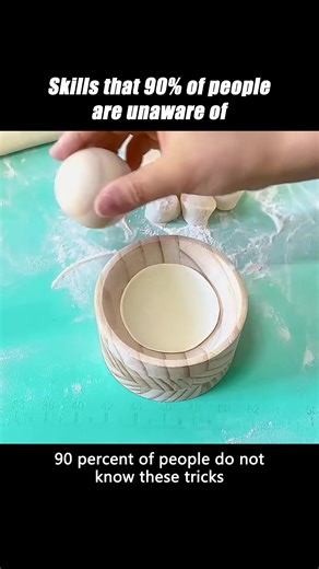 How to Squeeze Toothpaste Properly: Essential Life Hacks