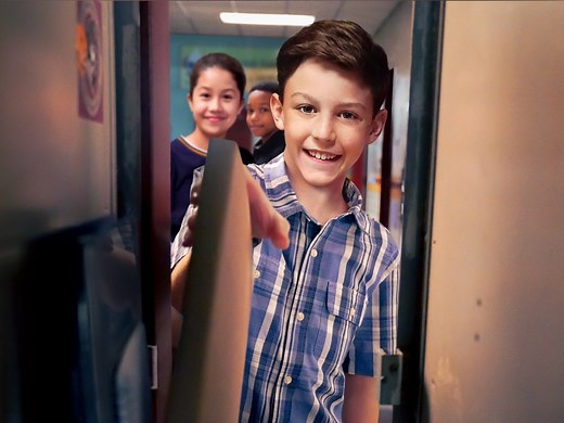 Watch Best Foot Forward - Apple TV