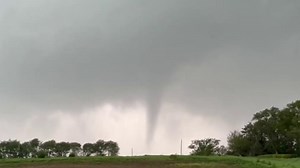 4 dead, dozens injured in tornado that devastated Iowa town