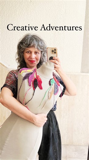 Which crochet hook to use? What if I told you it doesn’t really matter?! 💥 The point is to experiment and try things out! Each hook size brings out different textures, leading to unique, one-of-a-kind designs. Enjoy the creative journey, let go of the rules, and you never know what might happen or what you’ll create! 🌟✨ | ALUMA handmade