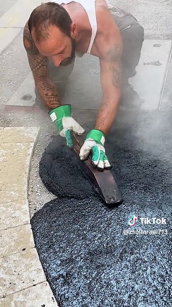 Asphalt Laying Techniques on City Streets