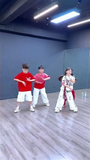Ấn theo dõi nha #LeCirque #day #nhay #Dance #trending #viral