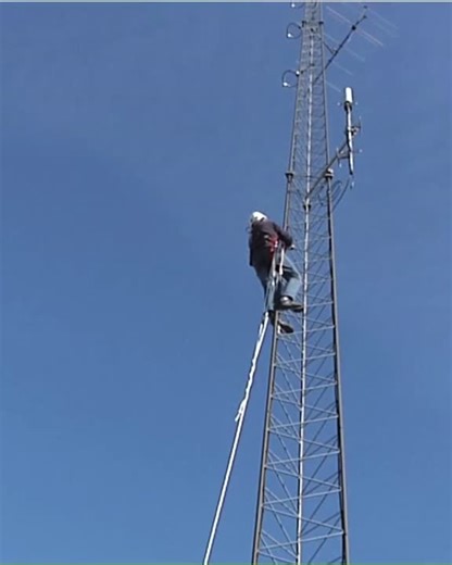 #damm #dammbs422 #criticalcommunication | DAMM Cellular Systems