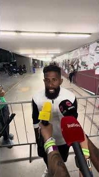 Rodinei in the mixed zone!
