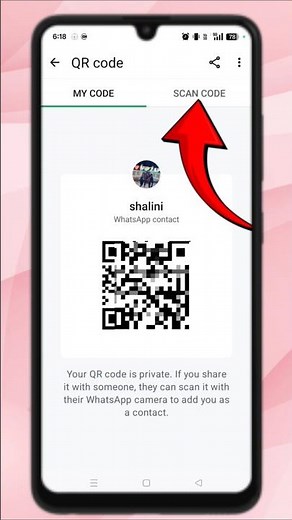 WhatsApp me QR Code kaise scan kare? | How to Scan QR Code on WhatsApp #shorts #whatsapp #tech