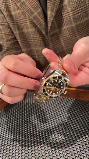 Rolex Submariner Steel Yellow Gold Black Diamond Dial Mens Watch 116613 Review | SwissWatchExpo