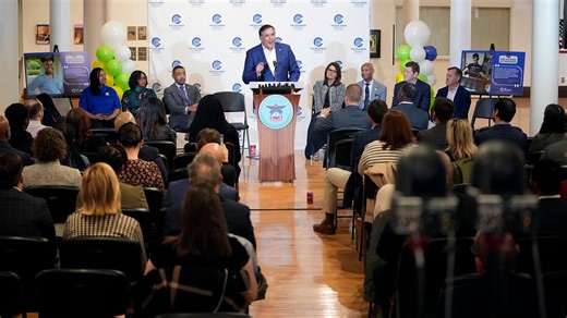 Ginther rebukes Hardin, says city’s committed to Columbus Promise