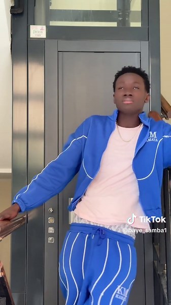 Instagram : baye_samba4pf#senegalaise_tik_tok