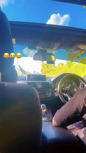 Exploring the Humor in Everyday Life with Popsy Goldie