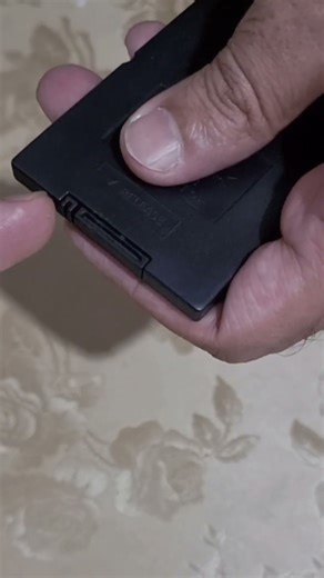 How to replace a battery for RGB Led remote p.2