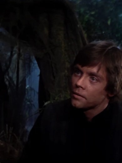 Obiwan tells luke the truth about what really happend to Anakin. #starwars #lukeskywalker #obiwankenobi #anakinskywalker # starwarsfan#theforce