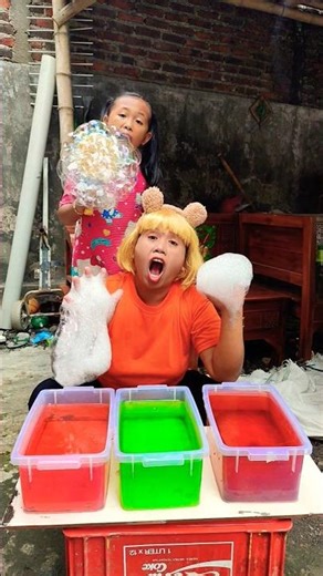 Hand washing tutorial, guys 😂 #shorts #funny #viral