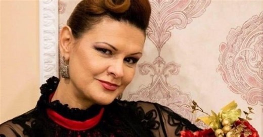 Maria Buza ne invita la teatru! Despre