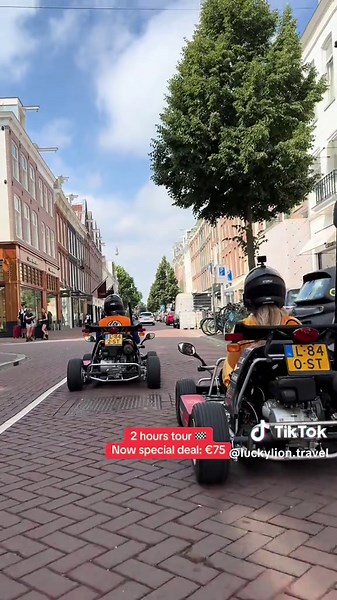 Mario Kart in the streets of Amsterdam 🏎️💨 Book via 📍@Molly's Arena #amsterdam #mariokart #luckyliontravel #foryou #traveltok #mariokartamsterdam #thingstodoamsterdam